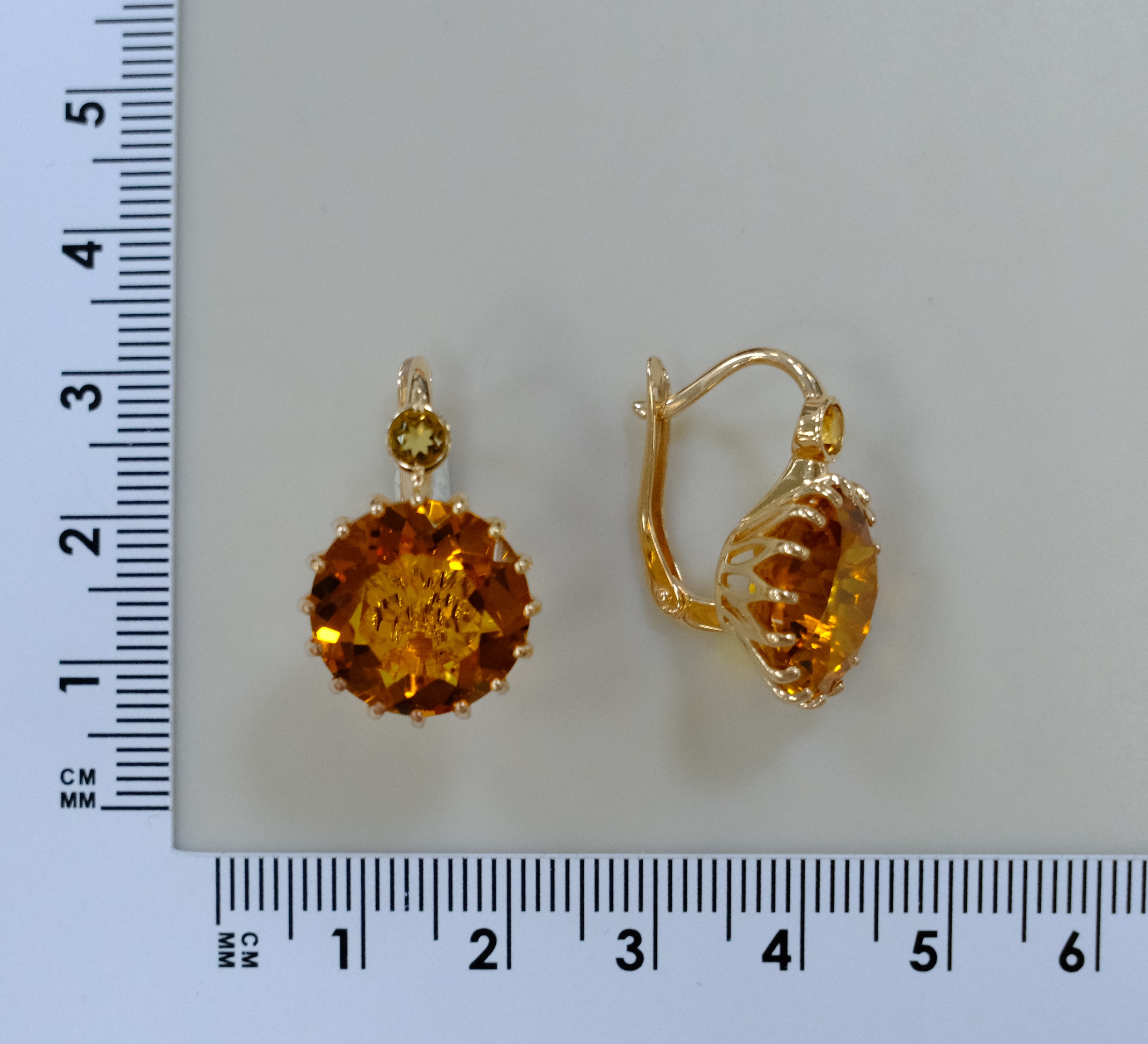 Серебряные серьги с цитринами